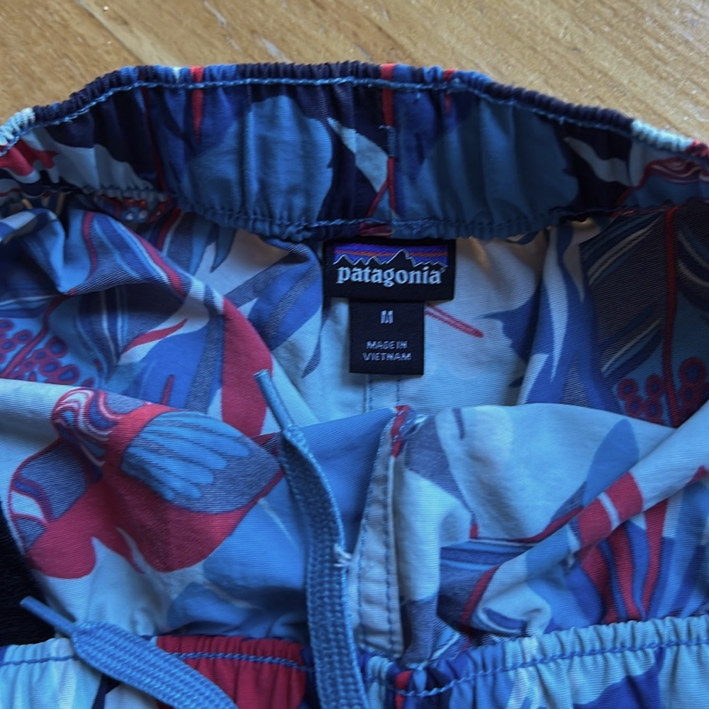 Patagonia Baggies 2.5” Inseam Size M